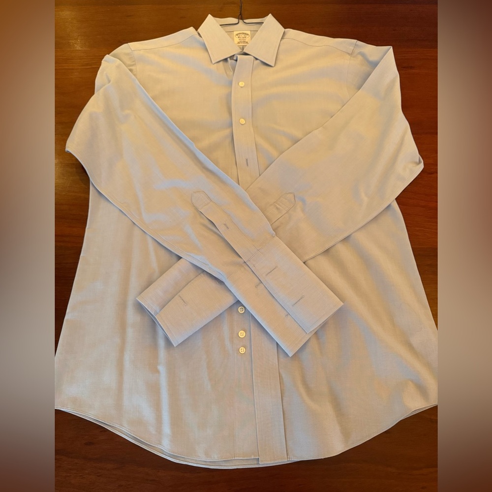 Brooks Brothers Regent French Cuff Men’s Dress Shirt Barely Worn
